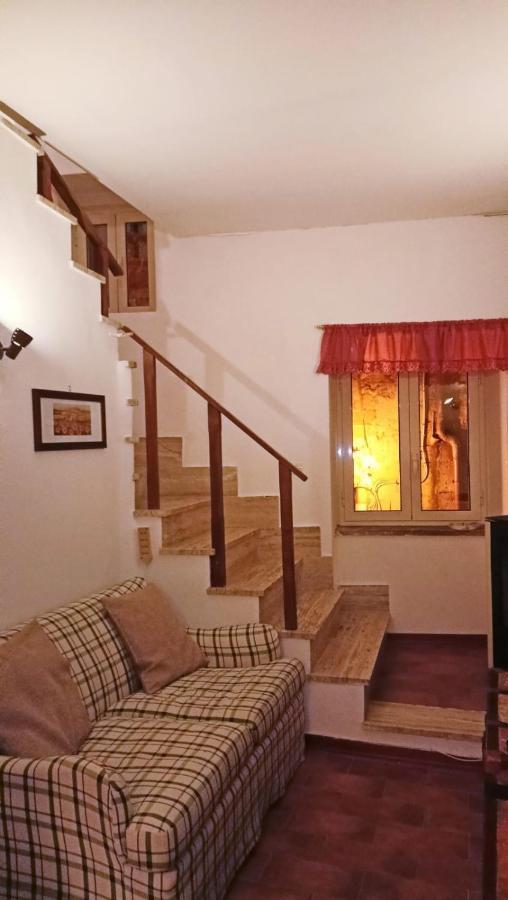 La Casa Di Sally ปีติญาโน ภายนอก รูปภาพ